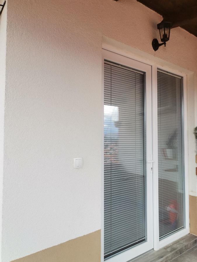 Jelly Apartment Visoko Exterior foto